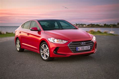 2016 Hyundai Elantra Review - photos | CarAdvice