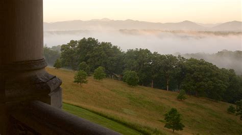 Biltmore Estate in Asheville, North Carolina | Expedia