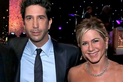 Jennifer Aniston and David Schwimmer's Chemistry Was 'Very Hot Topic ...