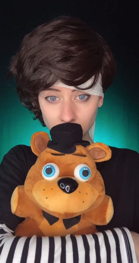 Crying Child Cosplay FNAF | Fnaf cosplay, Fnaf, Fnaf costume