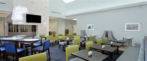 Homewood Suites by Hilton Miami - Airport West Hotel