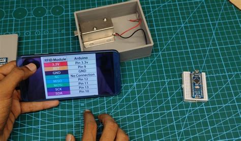 DIY RFID DOOR LOCK System - Hackster.io