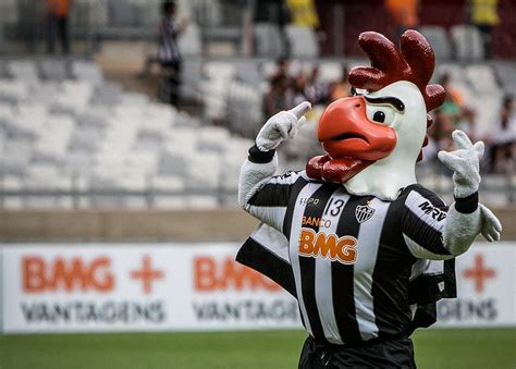 The mascot! #ROOSTER | Atletico mg, Clube atlético mineiro, Atlético