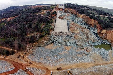 What happened at Lake Oroville? - SFChronicle.com