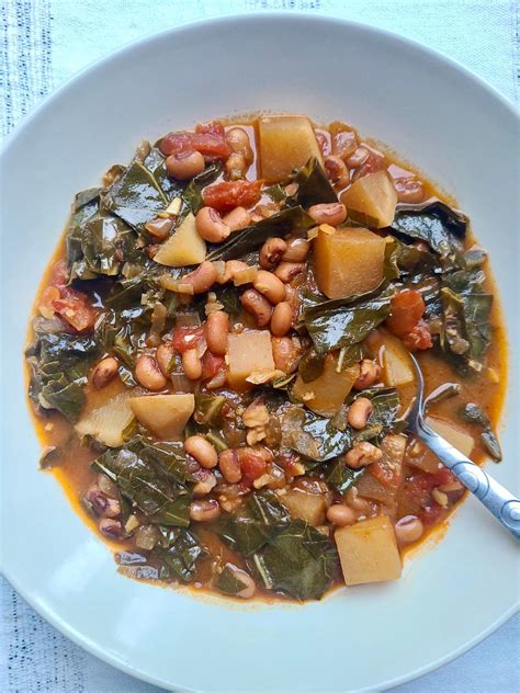 Slow Cooker Vegan Black-Eyed Peas and Collard Greens - Ugly Vegan Kitchen