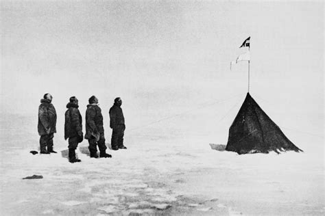 Amundsen Becomes First to Reach South Pole, December 14, 1911 ...