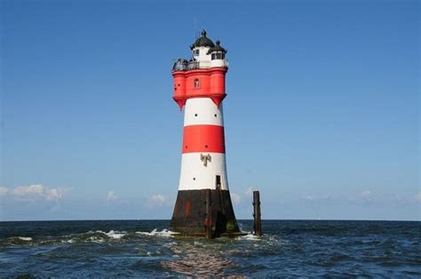 Roter Sand Lighthouse, Bremerhaven, Germany | Photo Gallery | Funny Buildings