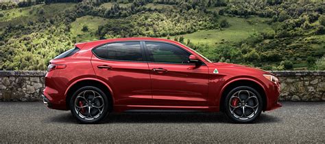 Alfa Romeo Stelvio Debuts at LA Auto Show • Italia Living