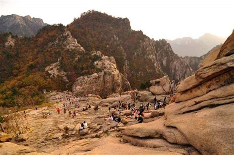 Seoraksan Cable Car, A Perfect Day Trip in Korea - Live, Travel, Teach