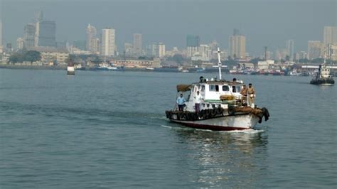 Harbour, docks & lighthouses: Re-discovering Mumbai – My Favourite Things