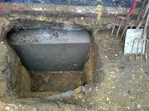 Surveying Property: What is Underpinning? - Part 1 - Traditional Underpinning