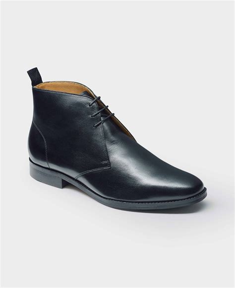 Men's Black Suede Chukka Boots | Savile Row Co