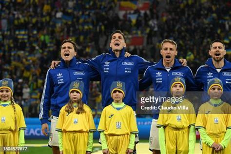 Italy National Anthem Photos and Premium High Res Pictures - Getty Images