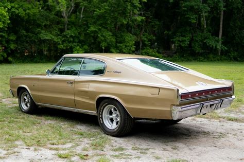 1967 Dodge Charger Is a Gold on Gold Gem, Needs a New Home - autoevolution