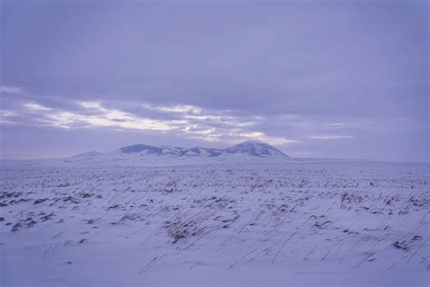 Winter in Sweet Grass Hills, Montana [OC] [4200 x 2800] : r/EarthPorn