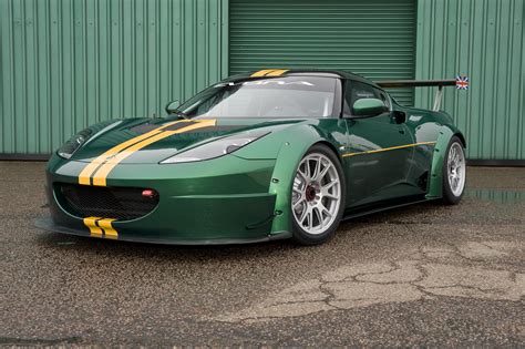 Lotus Cars – Lotus Racing Launch New Evora GTC | SELOC