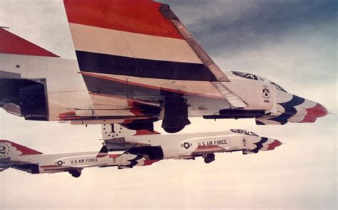 WATCH: Thunderbirds Crush Routine In F-4E Phabulous Phantoms