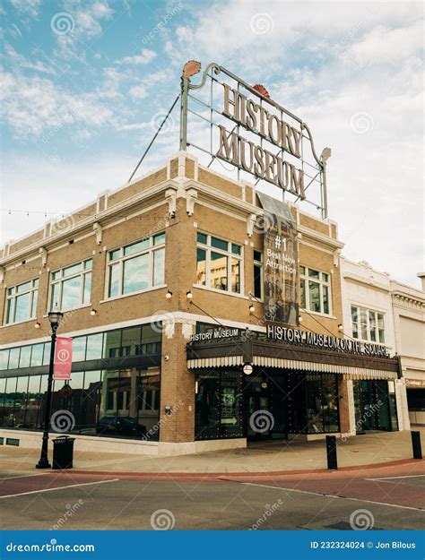 The History Musuem on the Square, in Downtown Springfield, Missouri ...