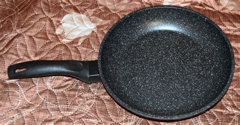 How to Care for a Granite Stone Frying Pan – Cook It