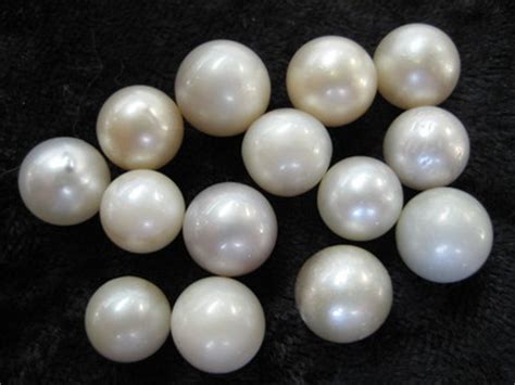 White Pearls - Gemology Photo (29862589) - Fanpop