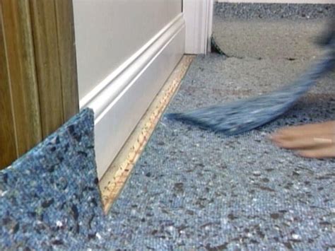 Perfect Which Way To Lay Carpet Padding And Pics | Carpet installation, How to lay carpet, Diy ...