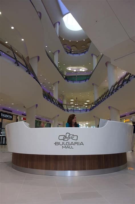 Bulgaria Mall Created by #VIAGroup | Decoración de unas, Mostradores ...