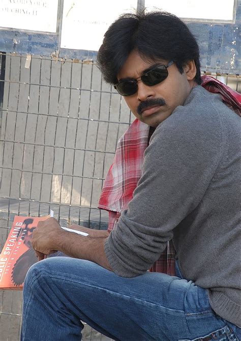 Pawan Kalyan Jalsa Movie Gallery | 123HDgallery