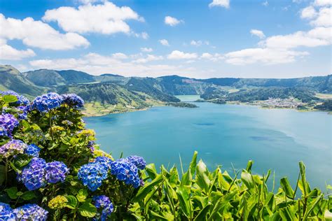 Meet the Azores: 9 Gorgeous Islands for Adventurers | Skyscanner US