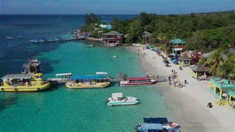 West Bay Beach, Honduras Roatan Aerial Tour - YouTube