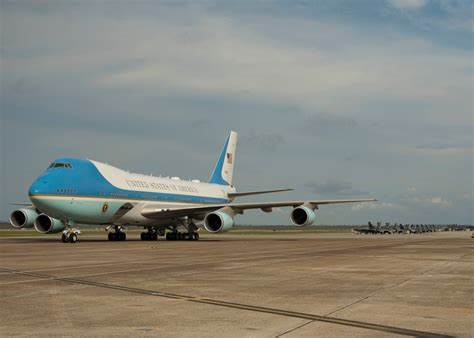 New paint job for Air Force One would require Congress’ OK