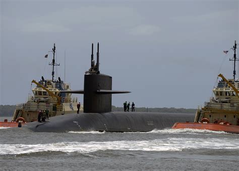 DVIDS - Images - USS Maryland (SSBN 738) (Blue) Returns to Homeport [Image 2 of 6]