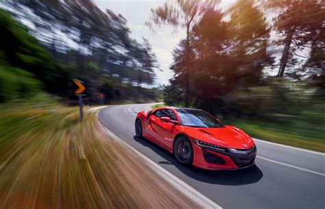 The Honda NSX pays tribute to Ayrton Senna in a spectacular video