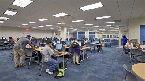 Broward College Library Space Renovation - www.leoadaly.com