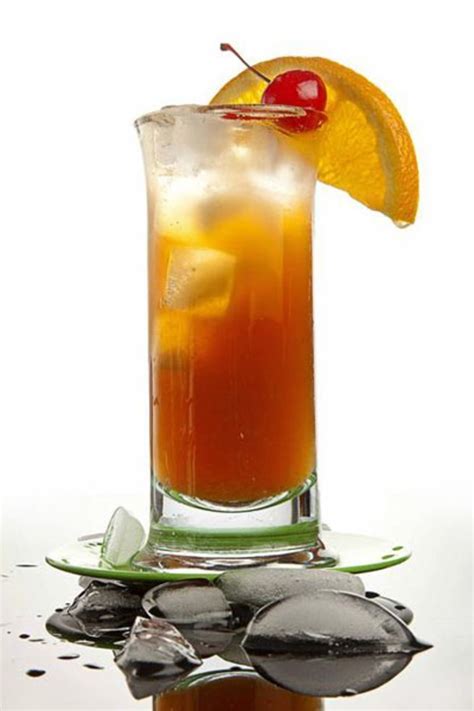 Rum Swizzle | Rum swizzle, Rum swizzle recipe, Swizzle