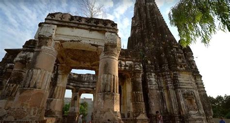 1,000-year-old temple in Pakistan reopens after seven decades delighting minority Hindus - Nexus ...