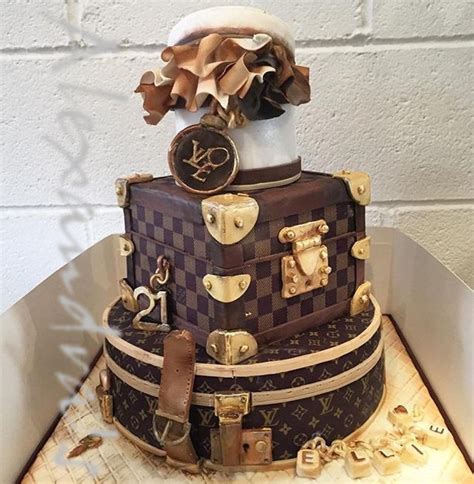 Louis Vuitton Purse Cake Ideas | semashow.com