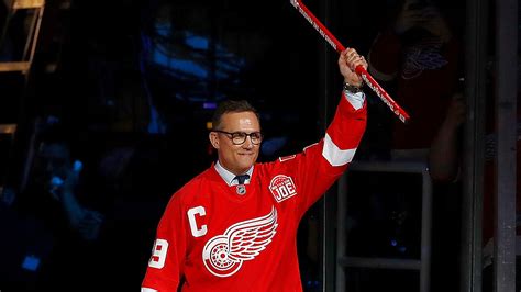 Legende Steve Yzerman neuer General Manager der Red Wings