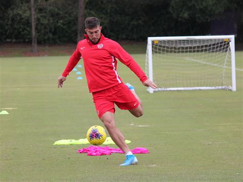 Players attempting to restore pride in Canadian men's national team ...