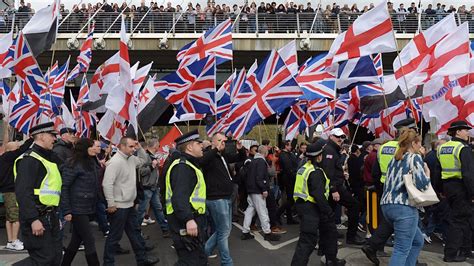 Prevent scheme: Extreme right-wing referrals up by 36% - BBC News