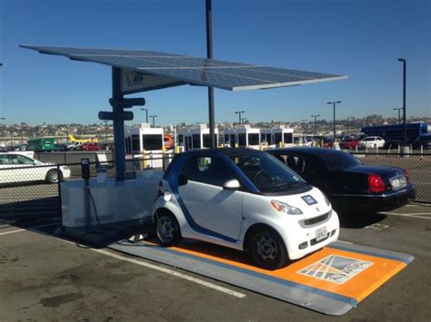 Self-Contained Solar Carport With Battery: Electric-Car Charging For ...