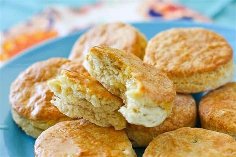 Pioneer Woman's Buttermilk Biscuits • Steamy Kitchen Recipes