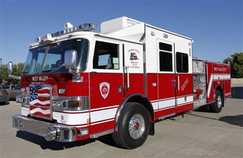 New fire truck equipped for all emergencies - The Salt Lake Tribune