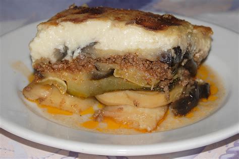 Moussaka - Wikipedia