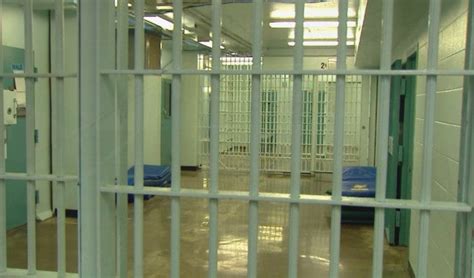 Indiana to close southern Indiana prison this month - Indianapolis News ...