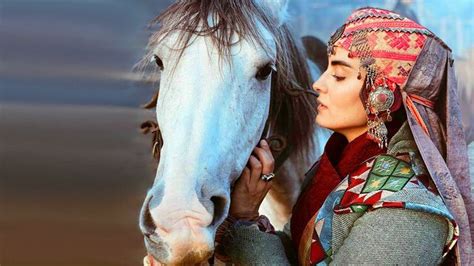 NEREDESİN SEN (Tatlı Dillim) by Aliye Mutlu ~ (Actress: EMEL DEDE ''Gonca Hatun'') 4K | Iranian ...