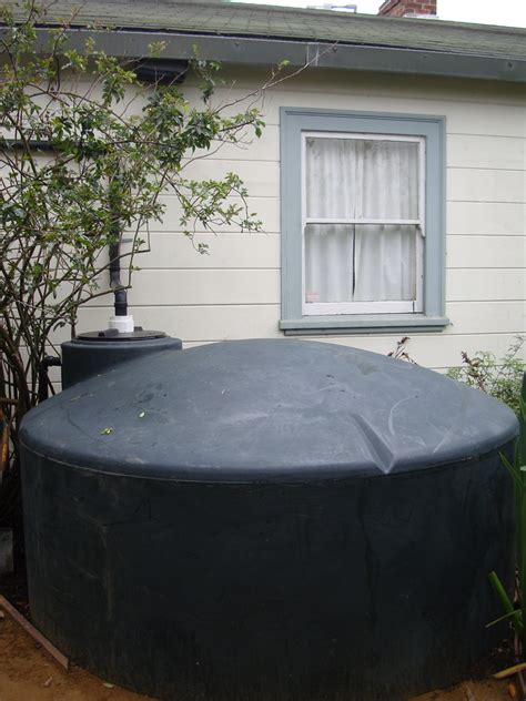 Rainwater Cistern | Rainwater harvesting at the EcoHouse in … | Ecology ...