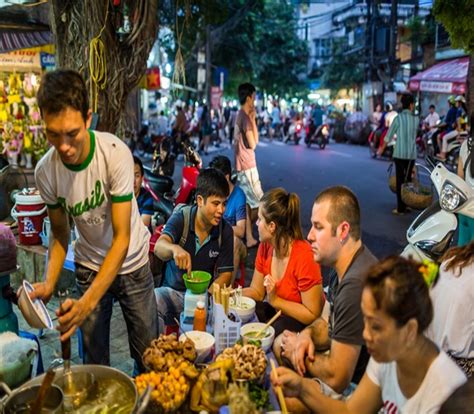 Hoa Lu Tam Coc 1 Day Tour: HANOI STREET FOOD TOUR WITH EXPERT LOCAL GUIDE