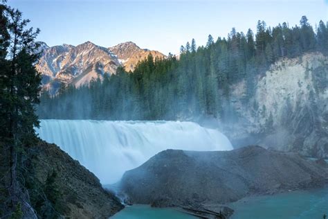 7 Best Hikes in Yoho National Park