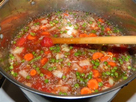 Farm Girl Tails: Canning: Beef Vegetable Soup