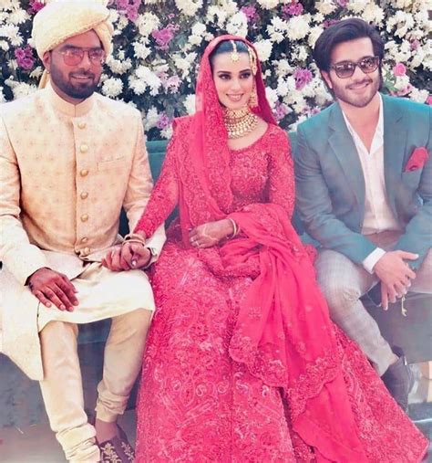 Iqra Aziz Wedding Photos With Yasir Hussain - Complete Photoshoot